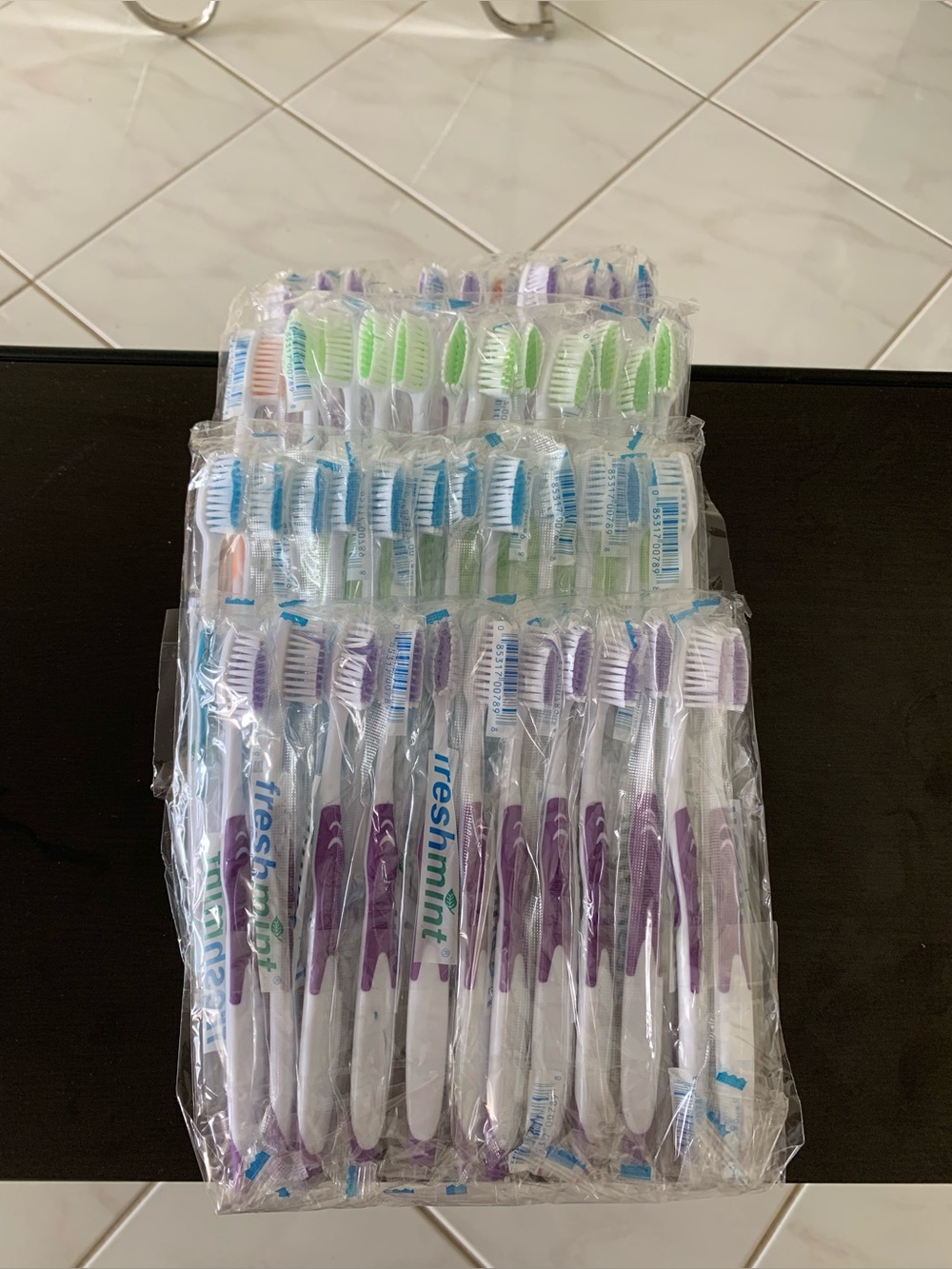 60 individually sealed toothbrushes